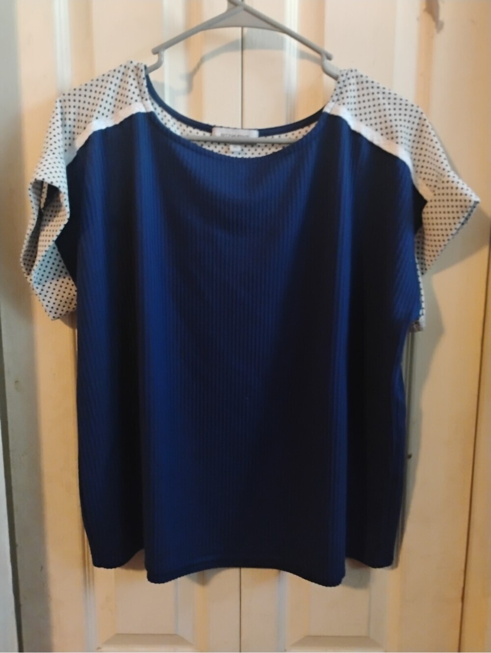 Set The Stage Blue & White Polka Dot Short Sleeve Blouse XL